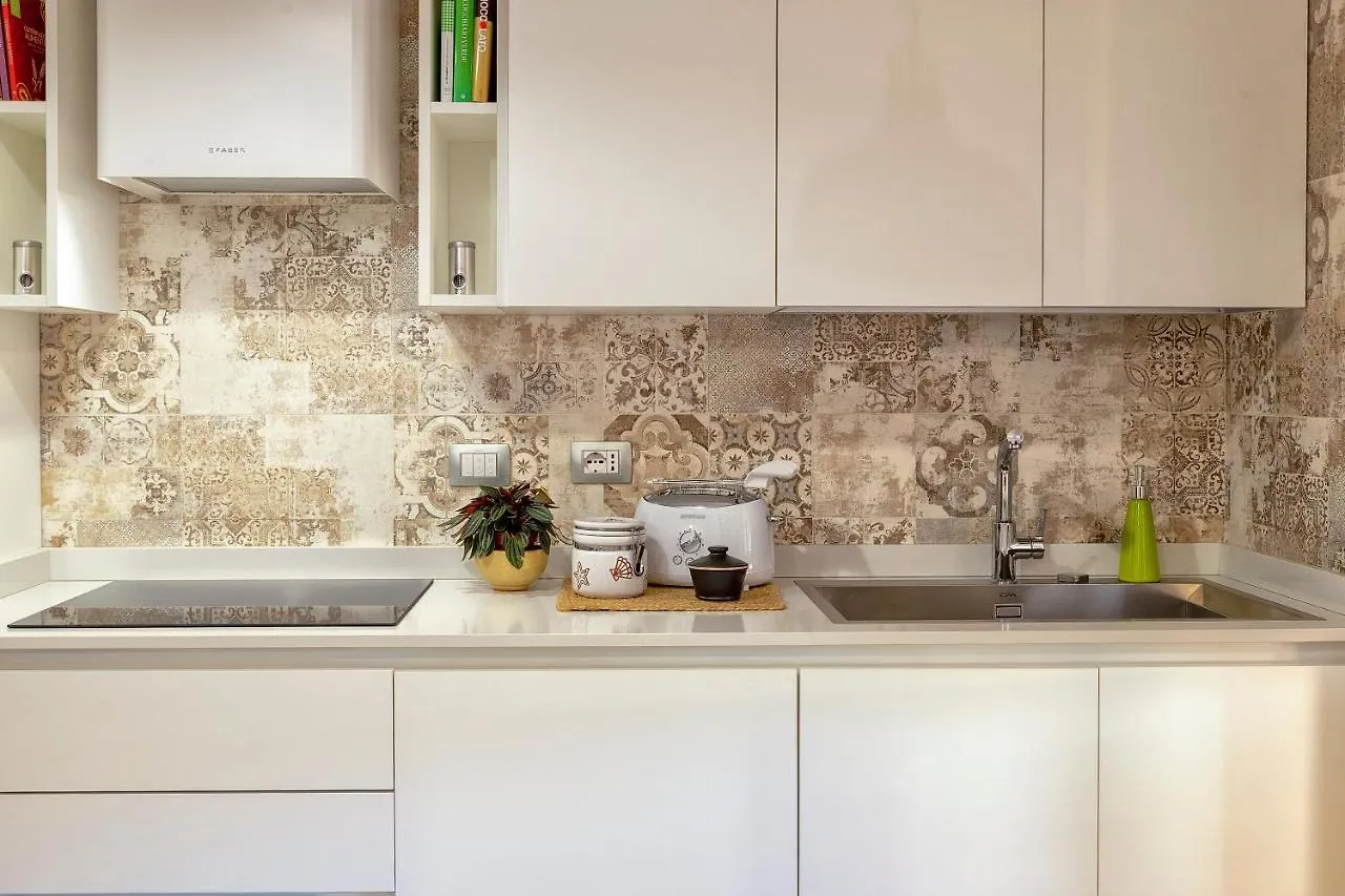 Sardinia Re - White Olive Apartman Alghero